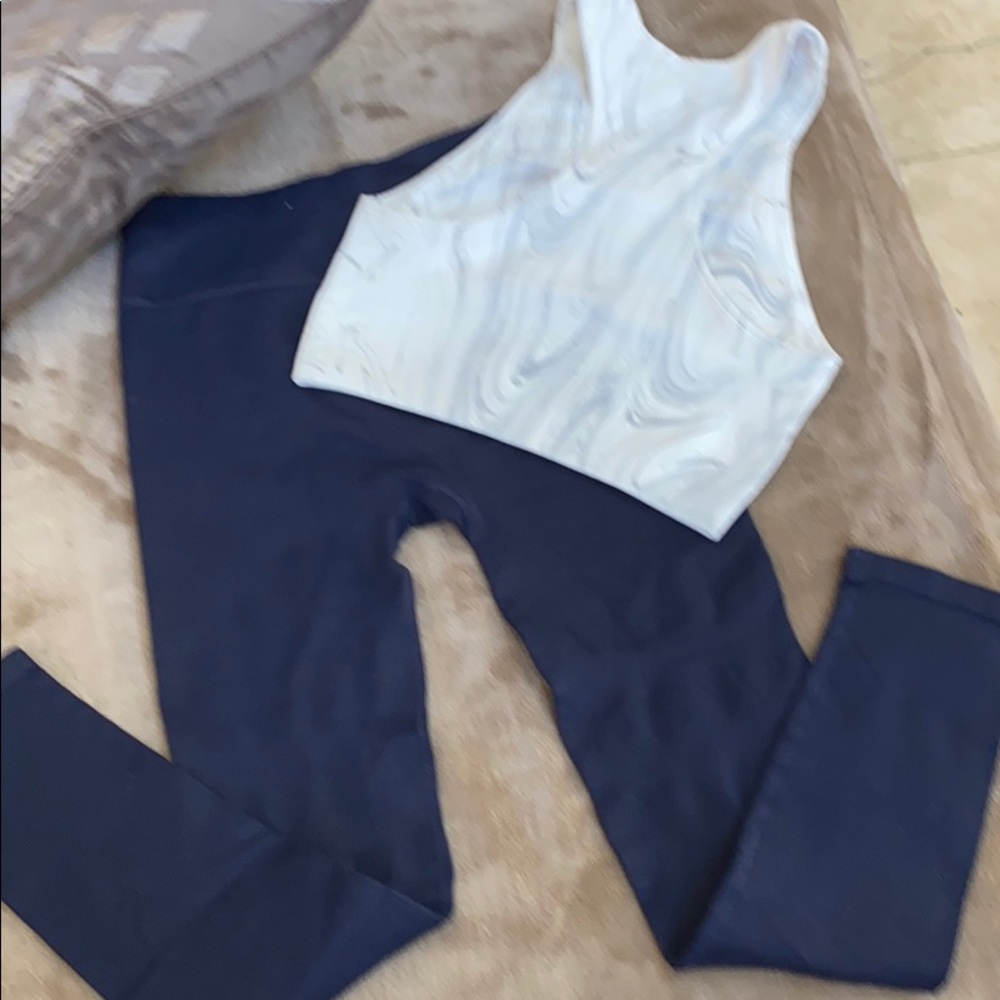 marble earth choker crop/bra with mid fire legging - Picture 4 of 16